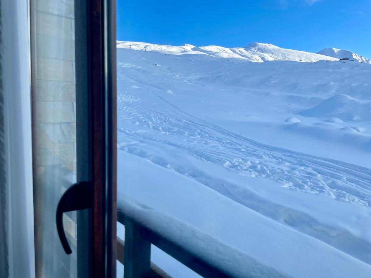 Gudauri Hillsite Hotel Екстериор снимка